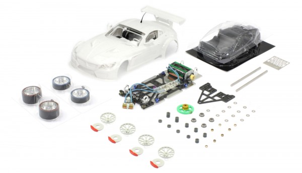 Slotcar 1:24 analog Bausatz SCALEAUTO Racing-RC2 Competition Z4 GT3 White Kit