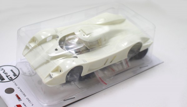 Slotcar 1:32 analog Bausatz REVOSLOT GT-One White Kit